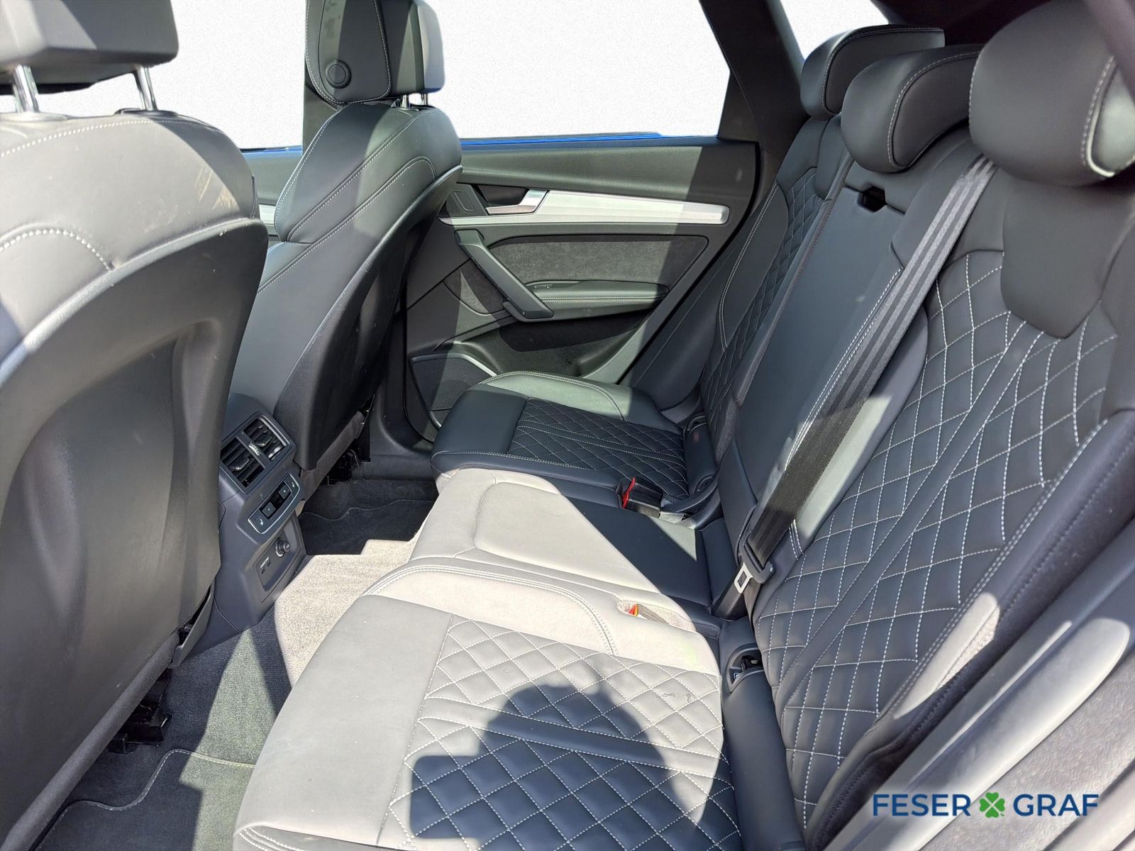 Audi Q5 40 TDI quattro S tronic S line - PANO - AHK