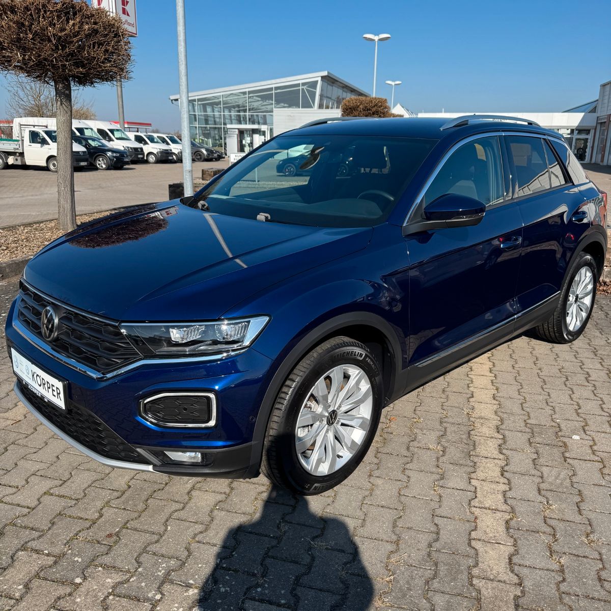 Volkswagen T-Roc Sport - Samsaru's Car Outlet