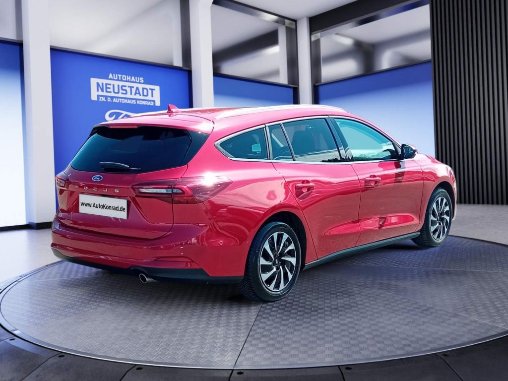 Ford Focus Turnier 1.0 EcoBoost Hybrid Aut. TITANIUM