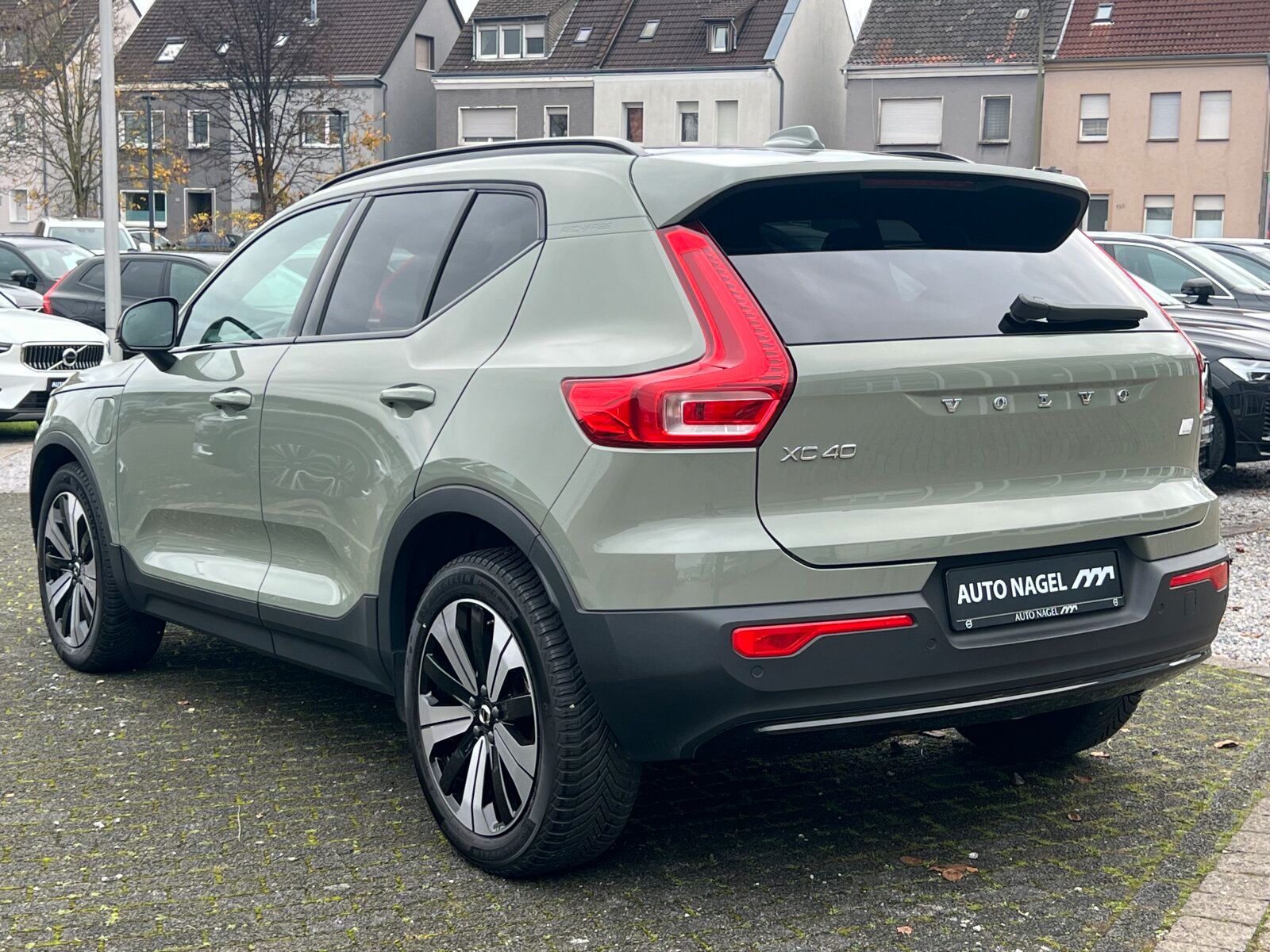 Volvo XC40 T4 Ultimate Dark AHK|PANO|CONNECT|LED|