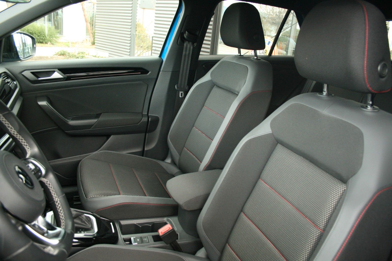 Volkswagen T-Roc 1.5 TSI ACT OPF DSG Sport" → "Volkswagen T-Roc TSI Sport - Samsaru's Car Outlet