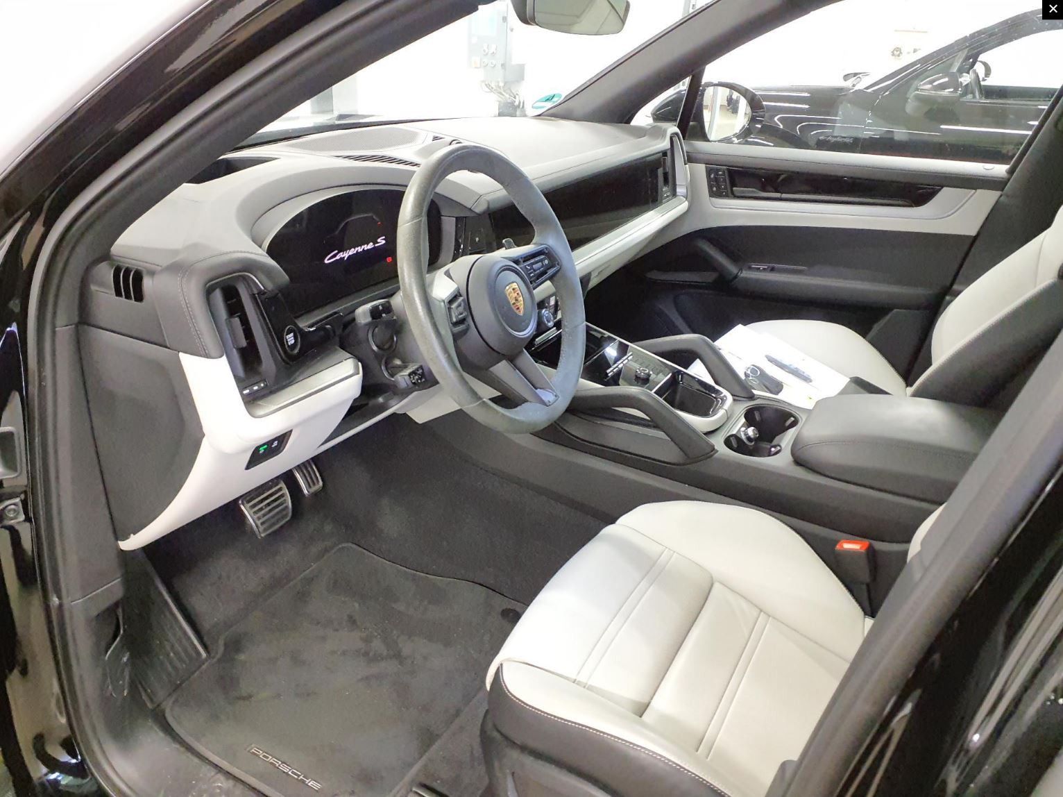 Porsche Cayenne S E-Hyb. #SPORT DESIGN! PRSE! INNO! 18W!