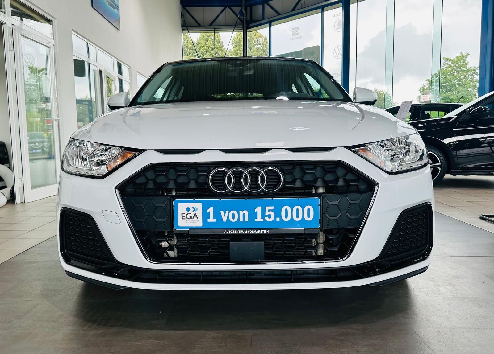 Audi A1 35 TFSI advanced - Samsaru's Car Outlet