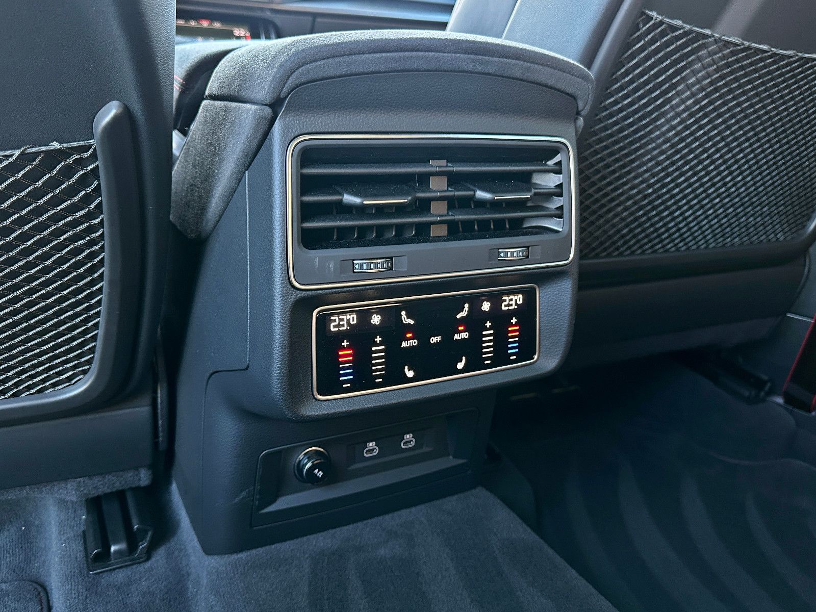 Audi RSQ8 performance 2xCARBON KERAMIK HUD NIGHT OLED