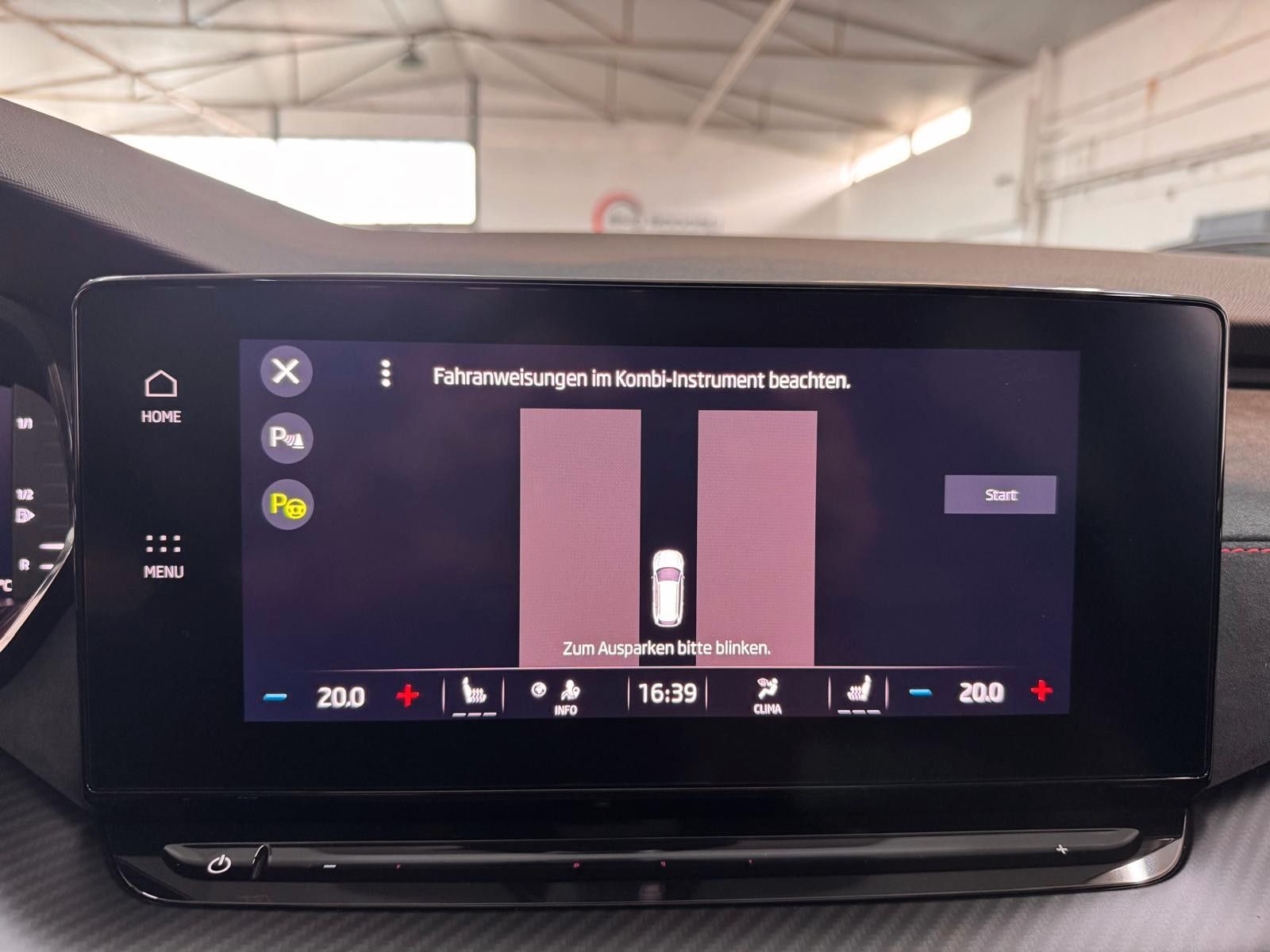 Skoda RS 4x4 PANO/HUD/360°/AHK/MASS/AMB/ACC/TRA.P.