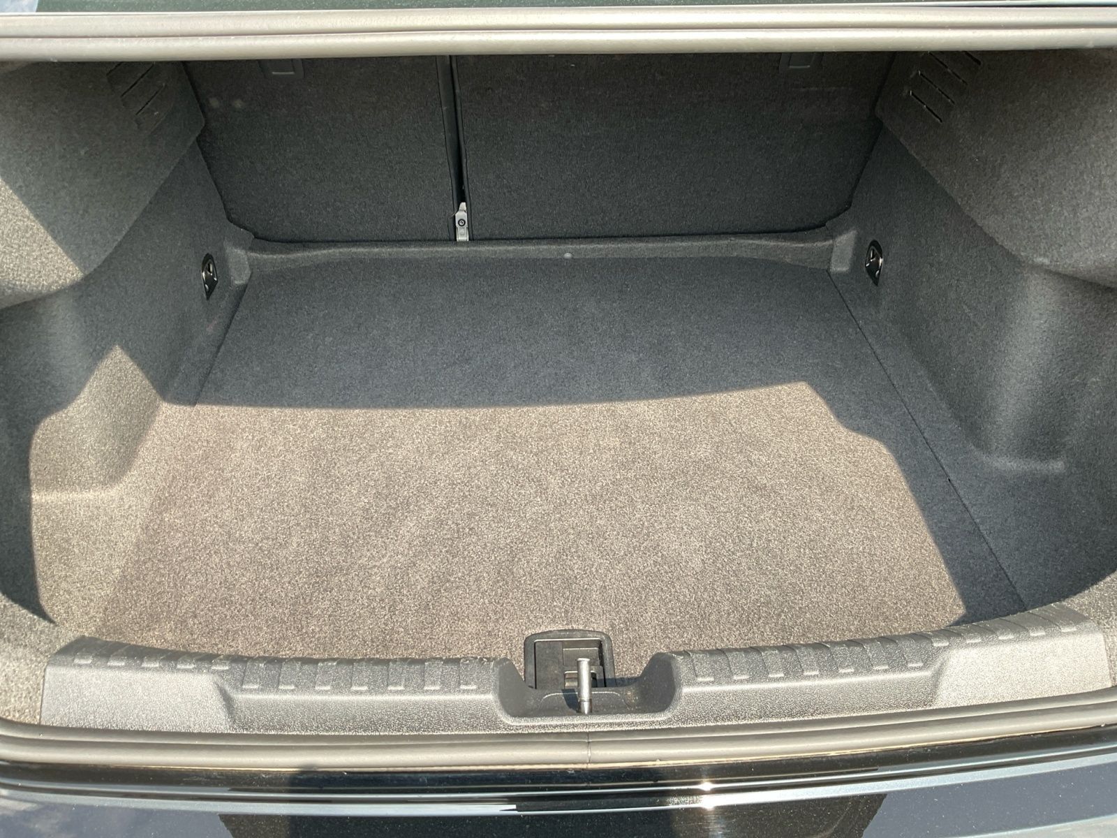 Audi A3 Limousine 35 TFSI advanced - Samsaru's Car Outlet