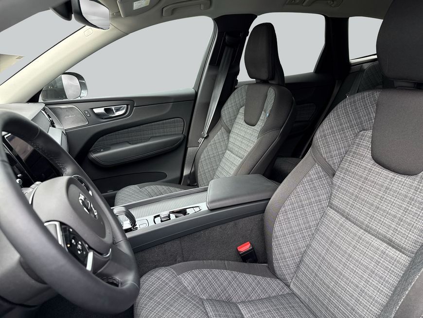 Volvo XC60 B5 B AWD Core