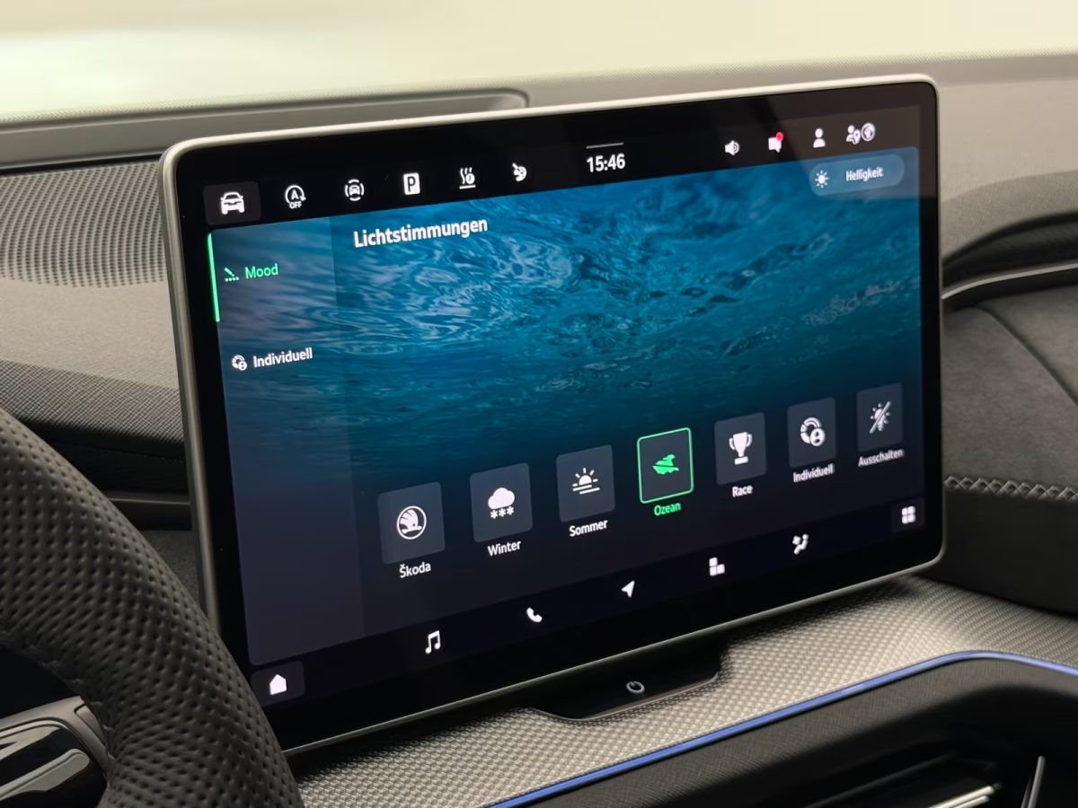 Skoda Kodiaq 2.0 TDI 4x4 Sportline +STDHZ+360+20"+AHK+