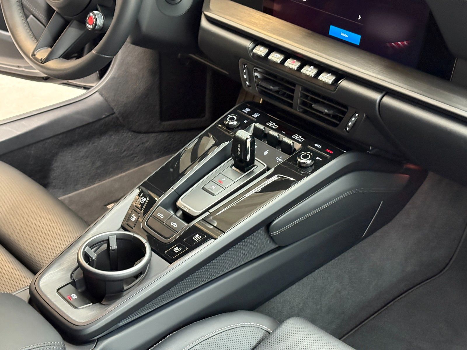 Porsche 992.2 Targa GTS 4/BOSE/Sport Chrono/Lifting