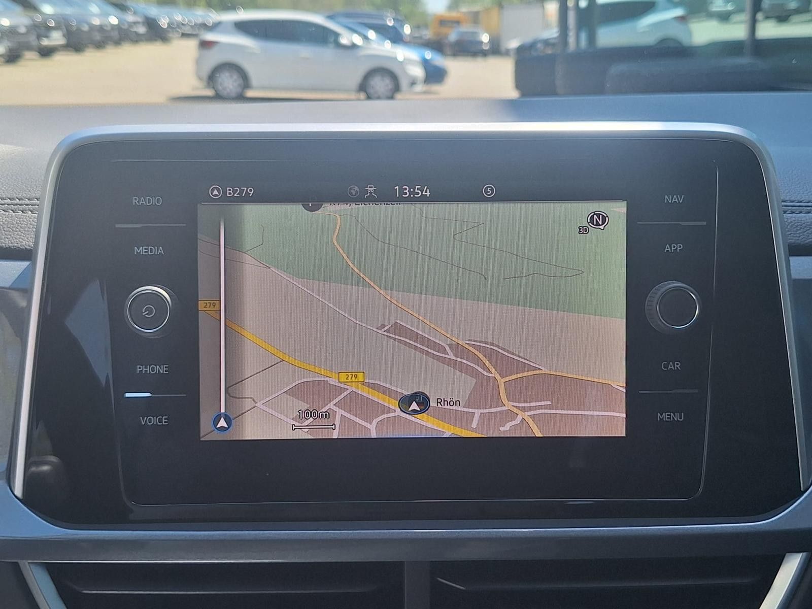 Volkswagen T-Roc Style 2.0 TDI DSG - Samsaru's Car Outlet