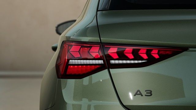 Audi A3 Sportback 30 TFSI S line - Samsaru's Car Outlet