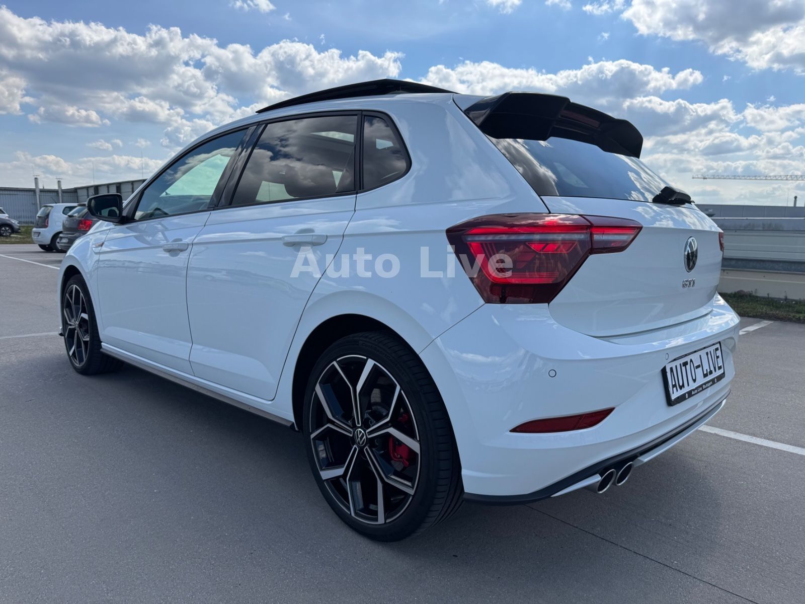 Volkswagen Polo GTI 2.0 TSI DSG*PANO*NAVI*VIRT*MATRI*KAMERA