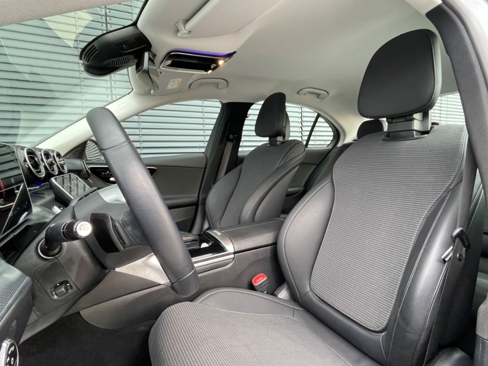 Mercedes-Benz C 220d - Samsaru's Car Outlet