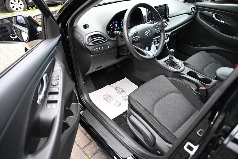 Hyundai i30 1.0 T-GDI - Samsaru's Car Outlet
