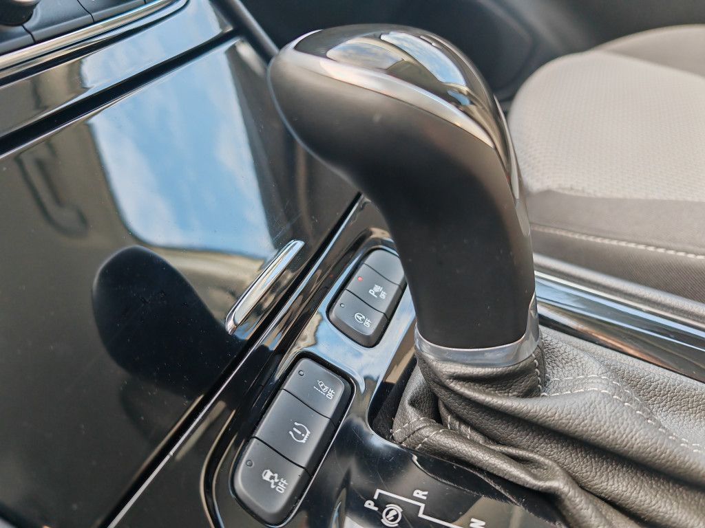 Opel Grandland X 1.5 D EAT8 - Samsaru's Car Outlet