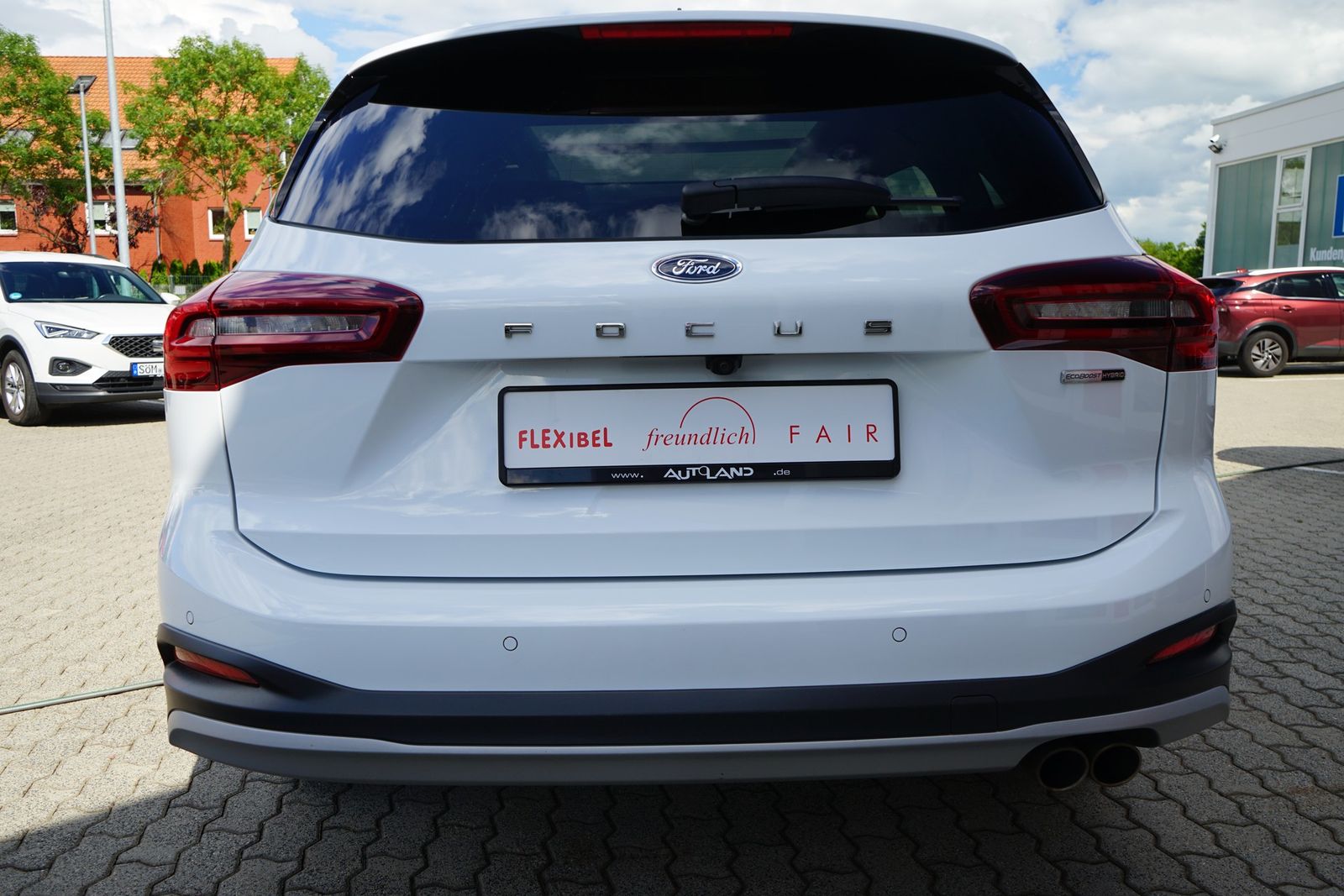 Ford Focus Turnier 1.0 M-Hybrid Active X Aut. LED