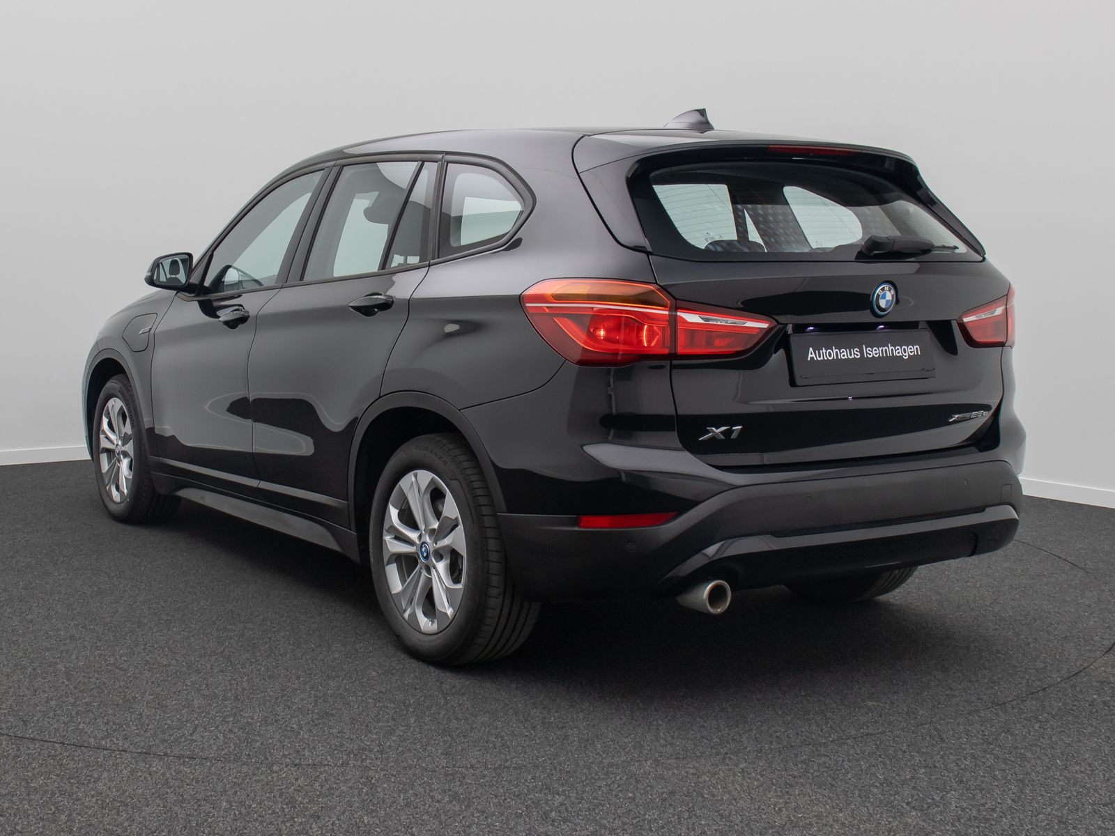 BMW X1 xD25e - Samsaru's Car Outlet
