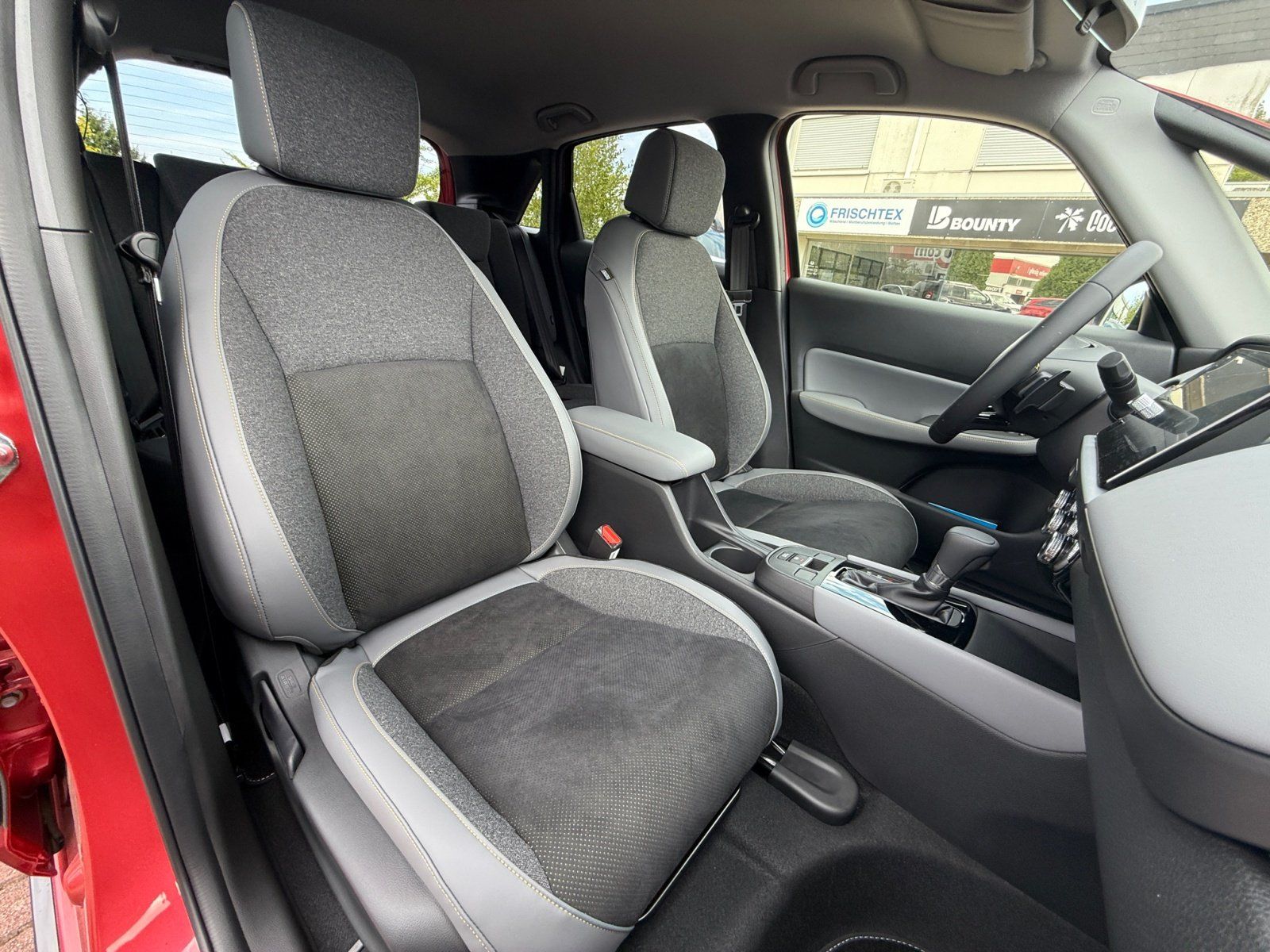 Honda JAZZ 1.5 ADVANCE SPORT SITZ- & LENKRADHEIZUNG