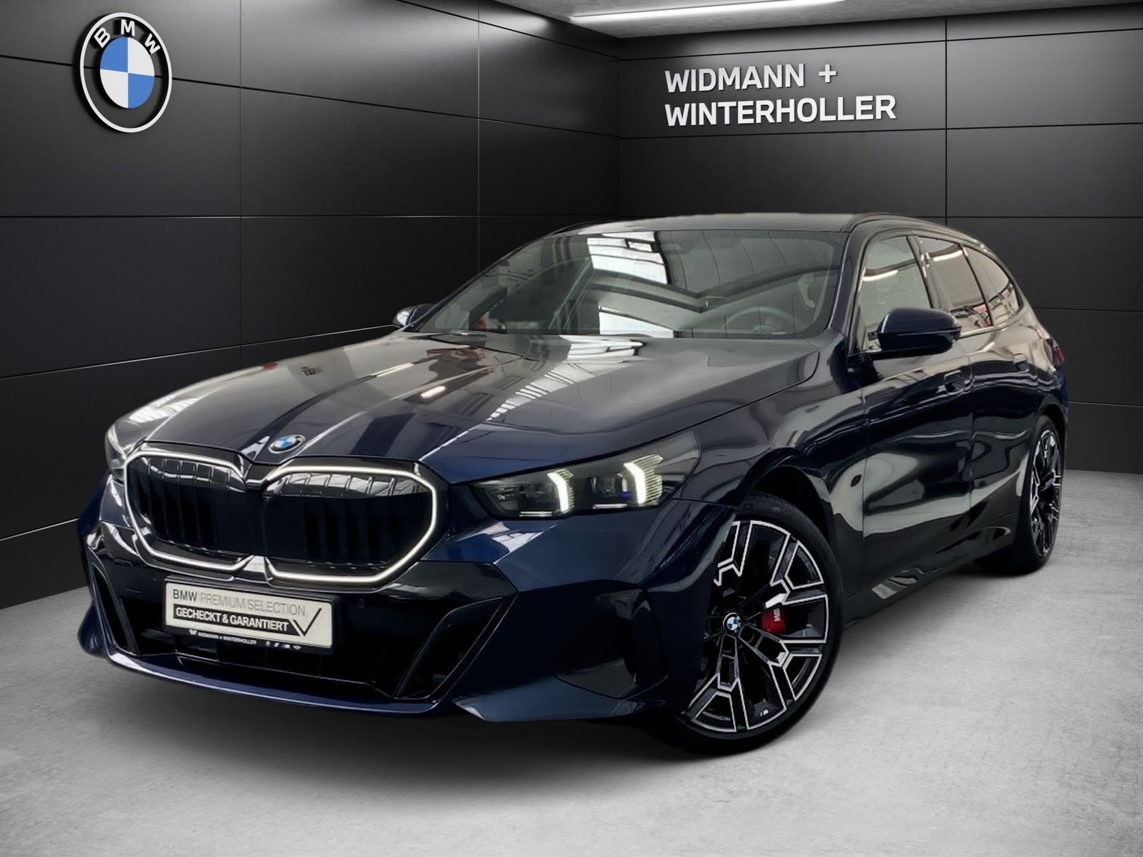 BMW 540d xDrive Touring M Sport HUD DA Prof. B&W AHK