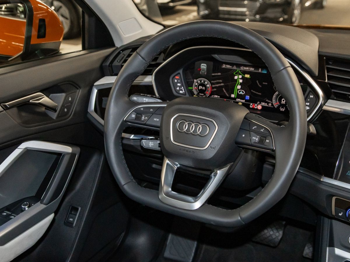 Audi Q3 40 TFSI quattro S tronic - Samsaru's Car Outlet