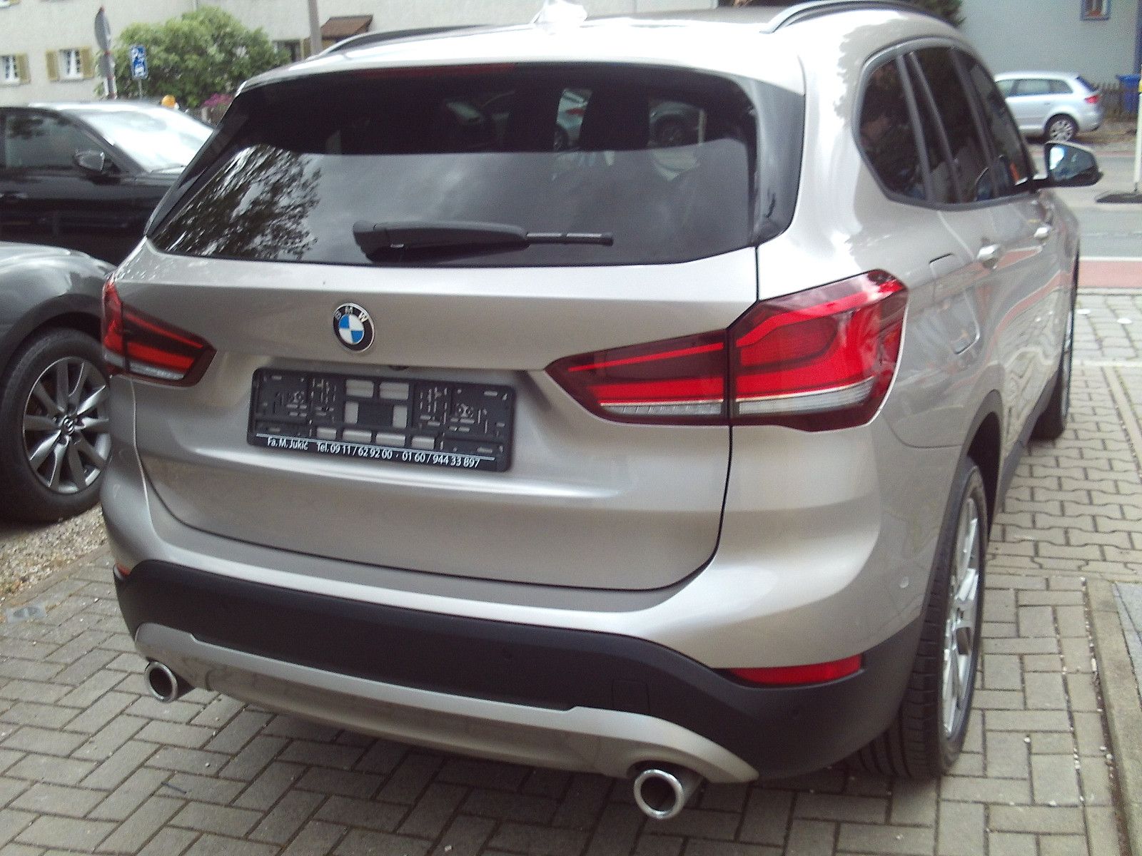 BMW X1 xDrive 25 d Advantage - Samsaru's Car Outlet