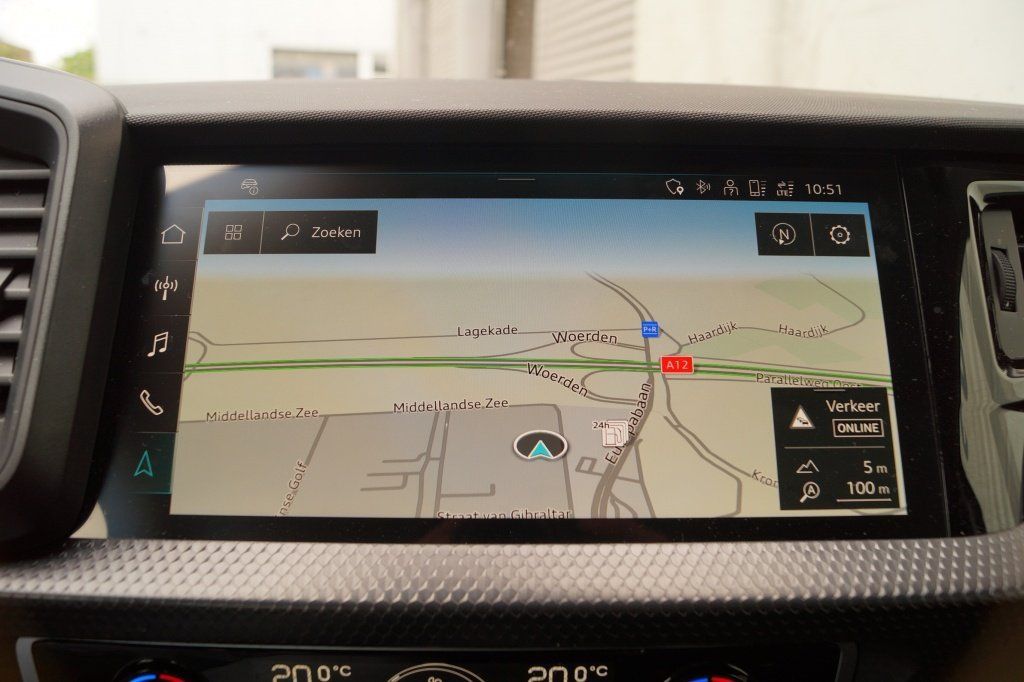 Audi A1 Sportback 25 TFSI automatik Pro Line -NAVI-EC