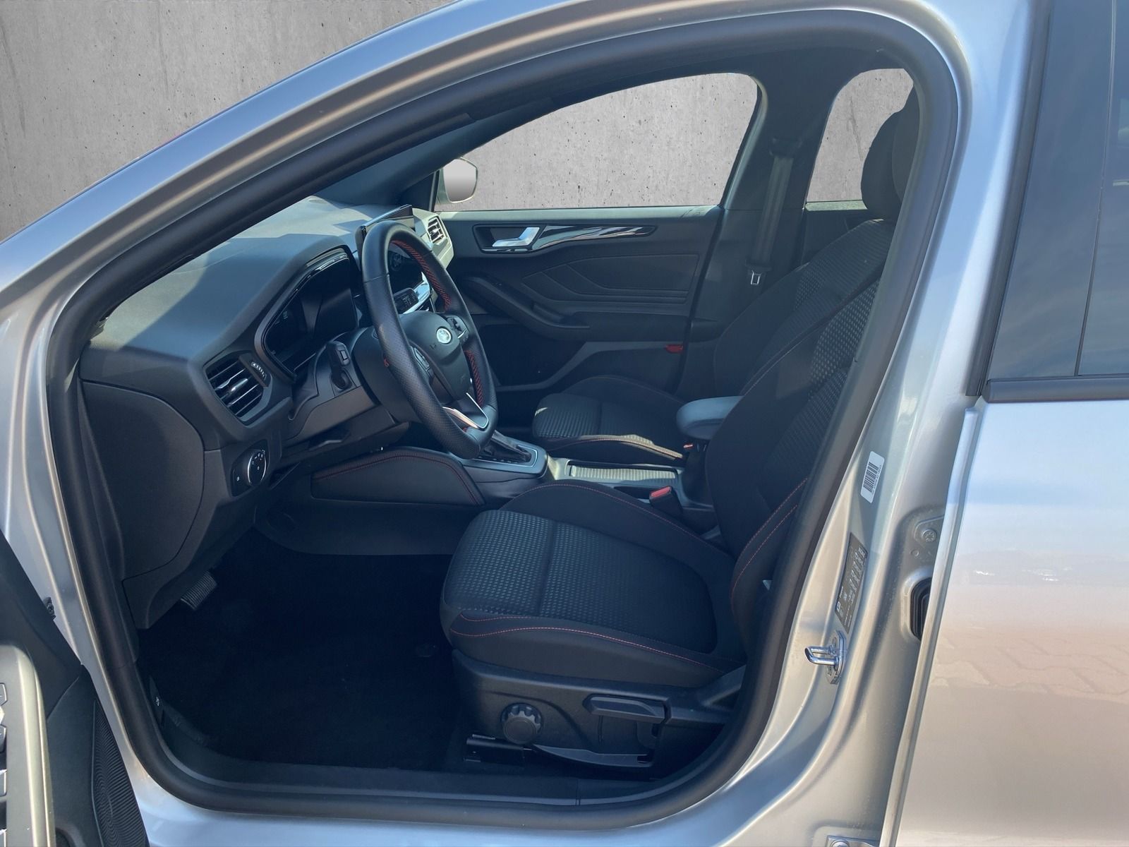 Ford Focus 1.0 EB ST-Line X *MATRIX LED*iACC*NAVI*RFK