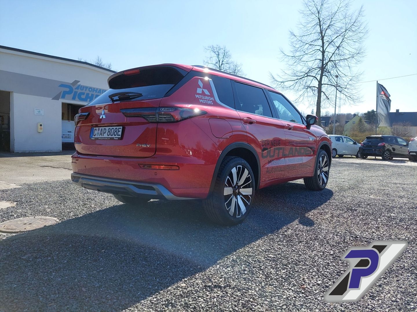 Mitsubishi Outlander TOP LEDER Allrad YAMAHA Sound LED Kame