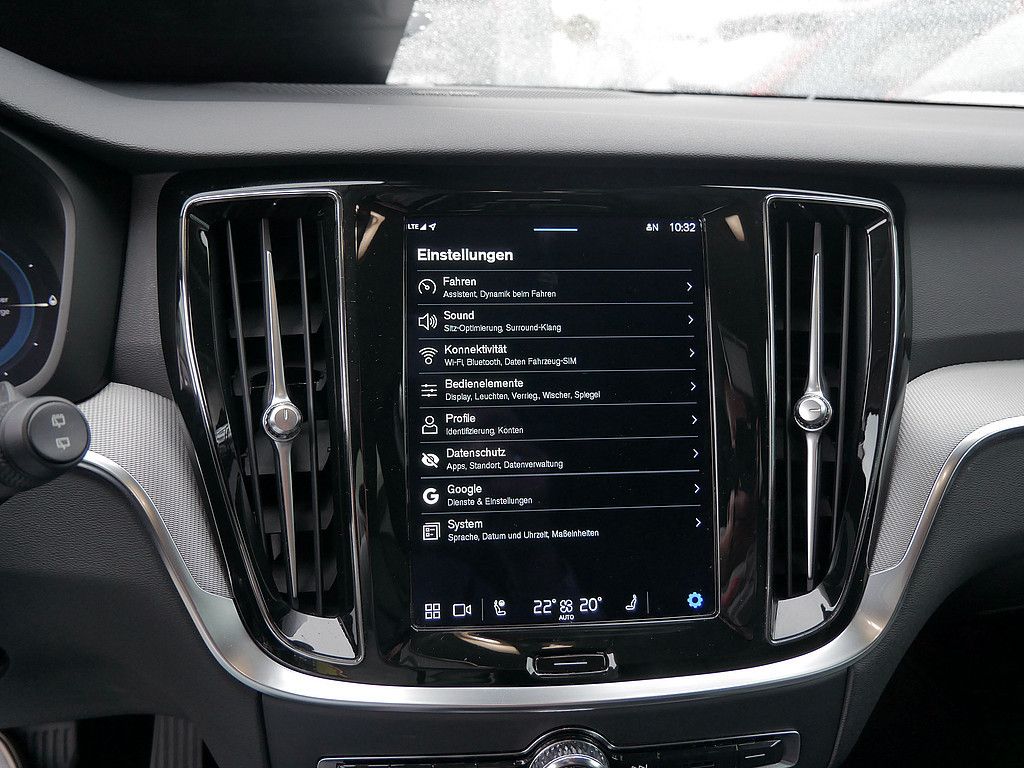 Volvo V60 T8 Recharge Plus Bright AWD AHK STANDHZ LED