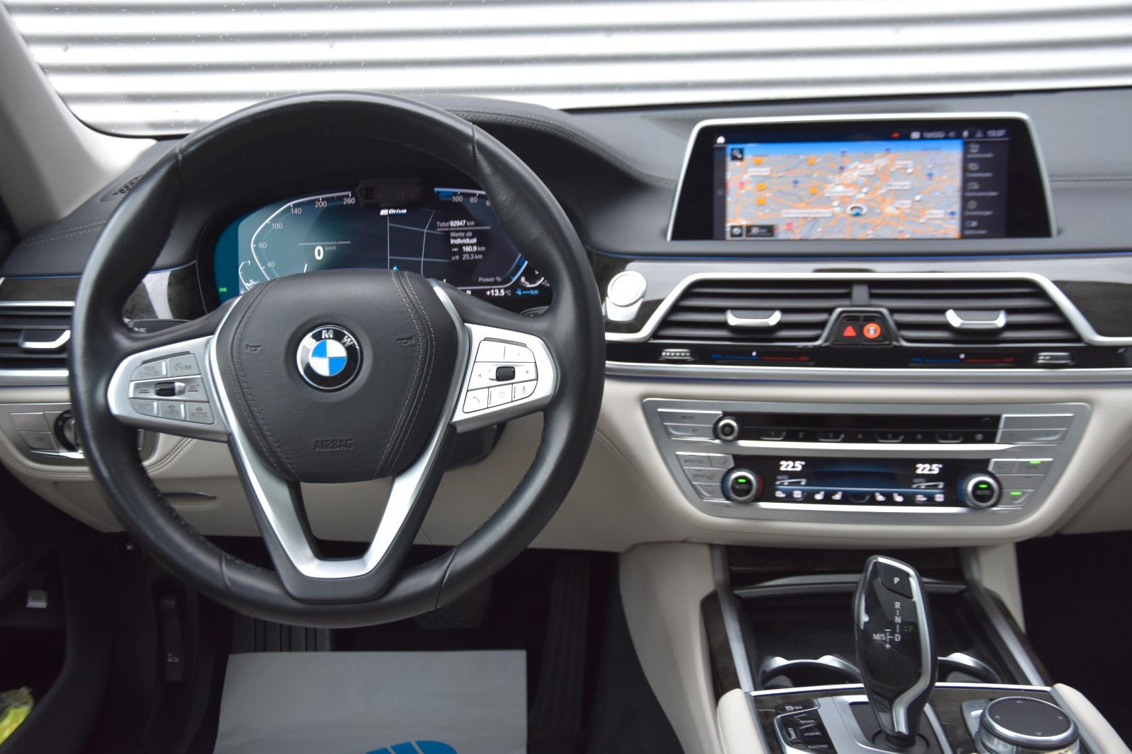 BMW 745L e xDrive SHD LUFT SOFT HUD LASER MASSAGE