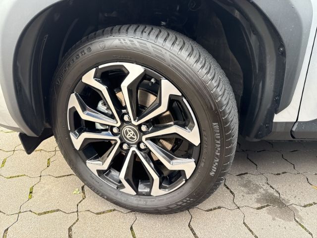 Toyota Yaris Cross Hybrid Team Deutschland 1.5 Rückfahr