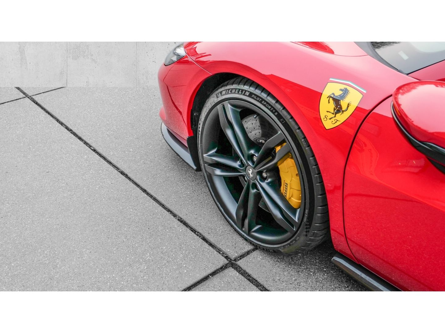 Ferrari 296 GTS - Samsaru's Car Outlet