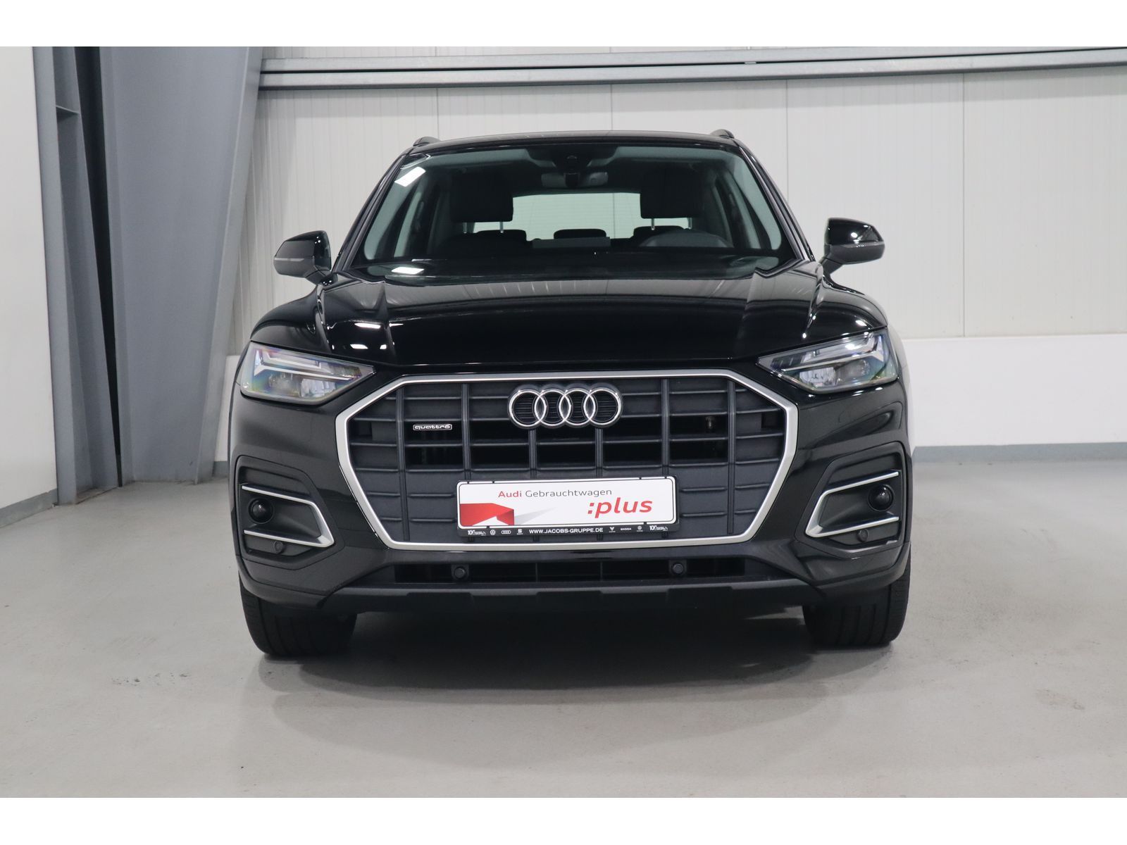 Audi Q5 40 TDI quattro - Samsaru's Car Outlet