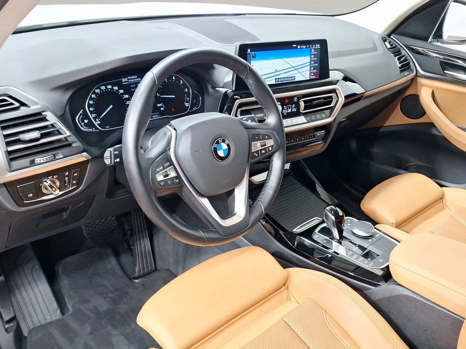 BMW X3 xDrive20i - Samsaru's Car Outlet