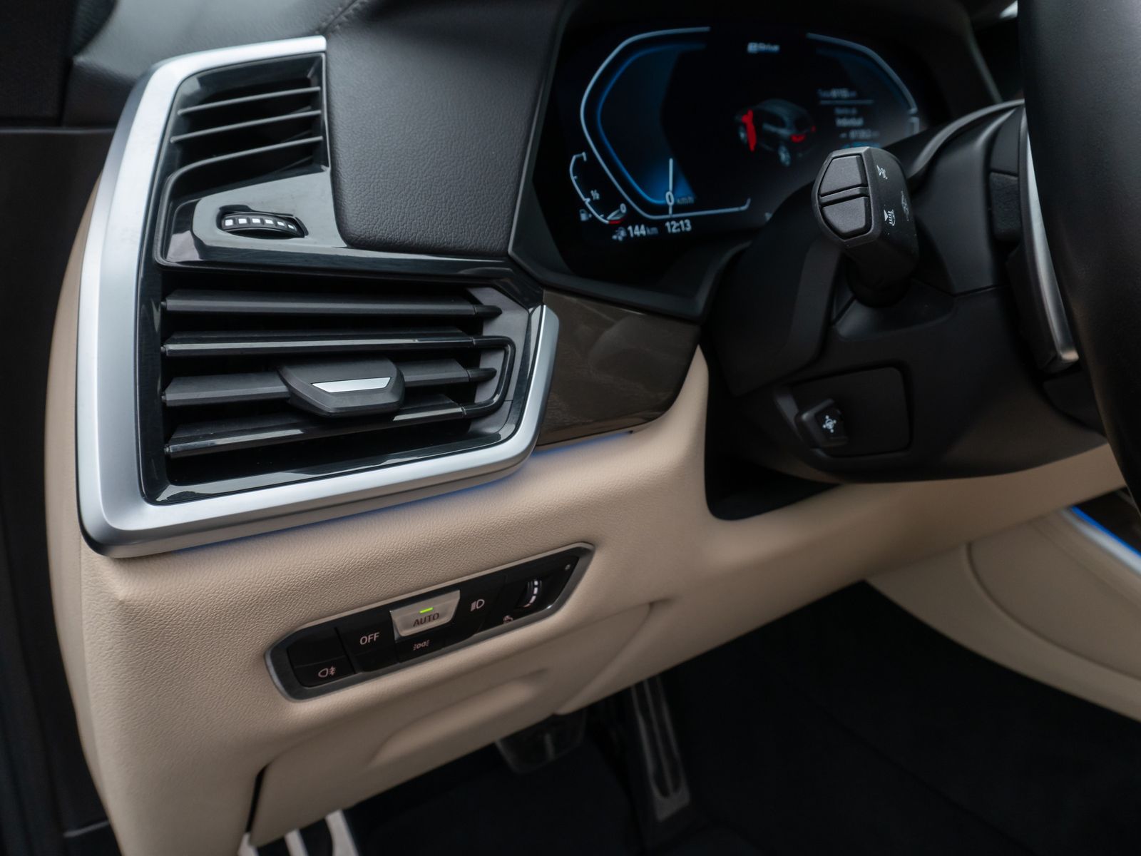 BMW X5 xD45e M Sport 360°Laser HUD DAB HiFi AHK 22"