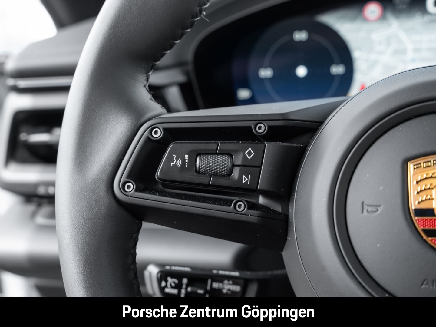 Porsche Macan 4S BOSE LED-Matrix Panorama Surround-View