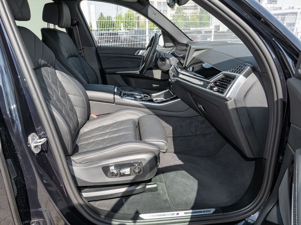 BMW X5 xDrive 40d M-Sport Pro LUFTFEDERUNG+PANO+AHK