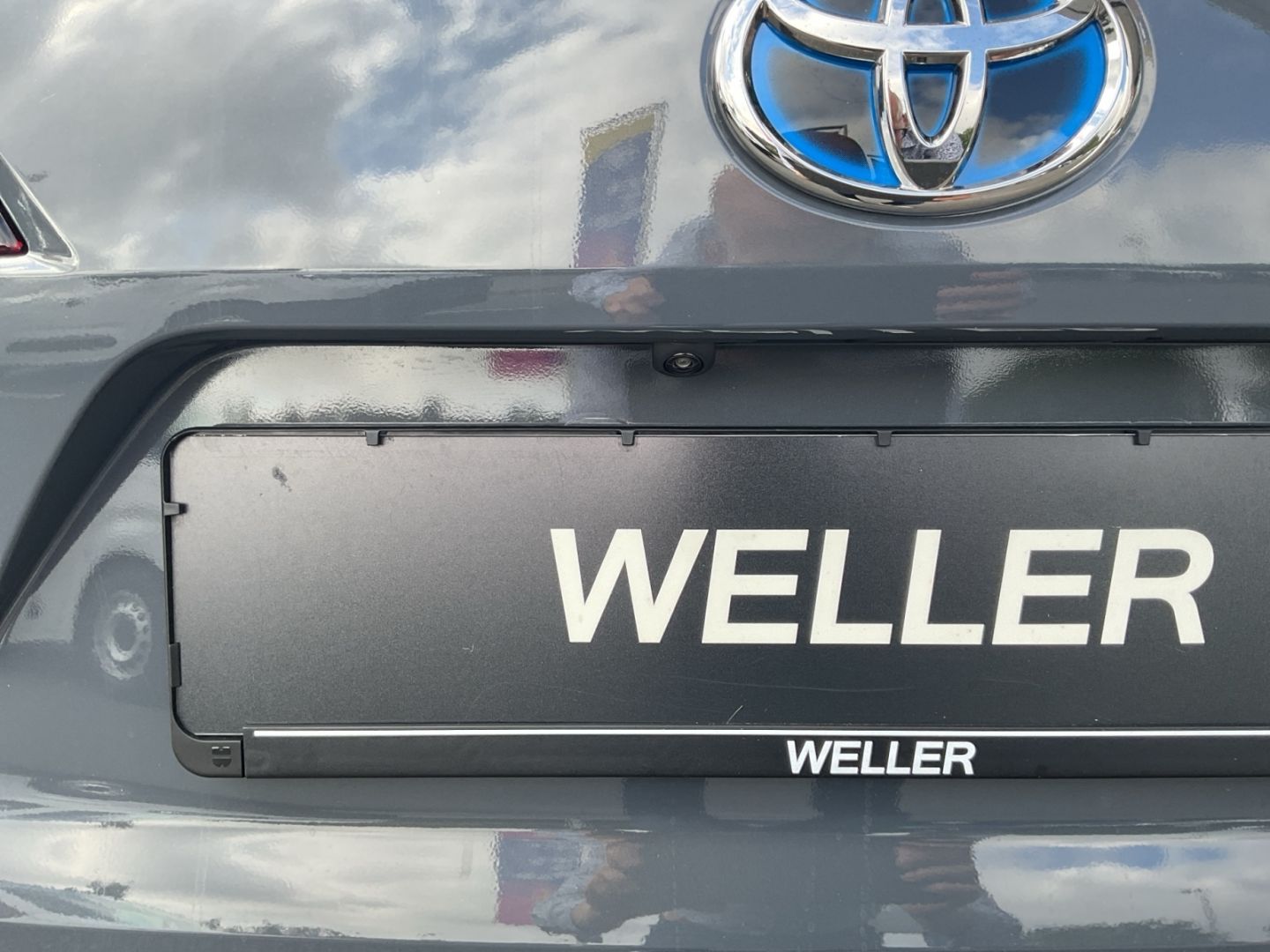 Toyota Corolla TS Teamplayer ACC LED Navi Kamera SHZ PD
