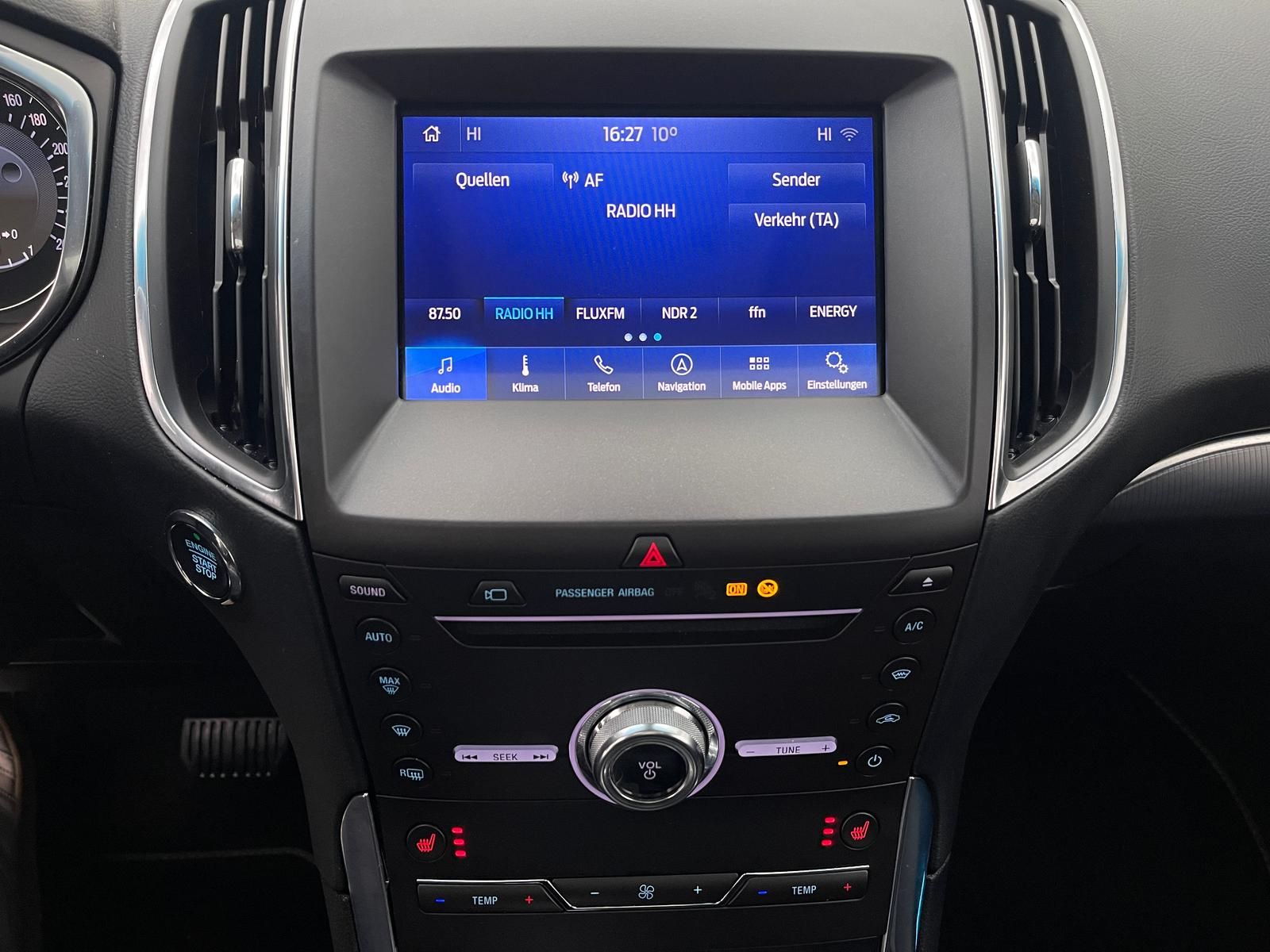 Ford Edge Titanium 4x2 *KAM*AHK*MATRIX*PANO*ACC*B&O*