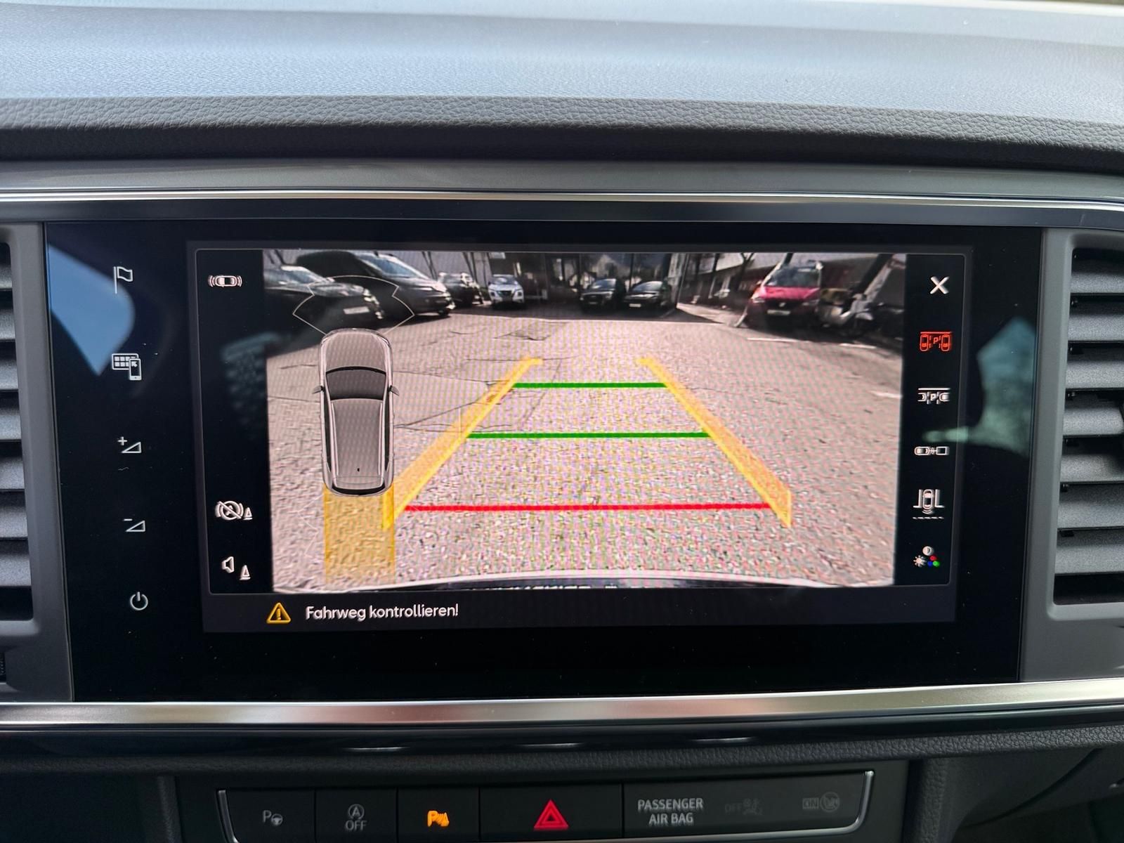 Seat Ateca 1.5 TSI ACT DSG Style NAVI AHK ACC Kamera