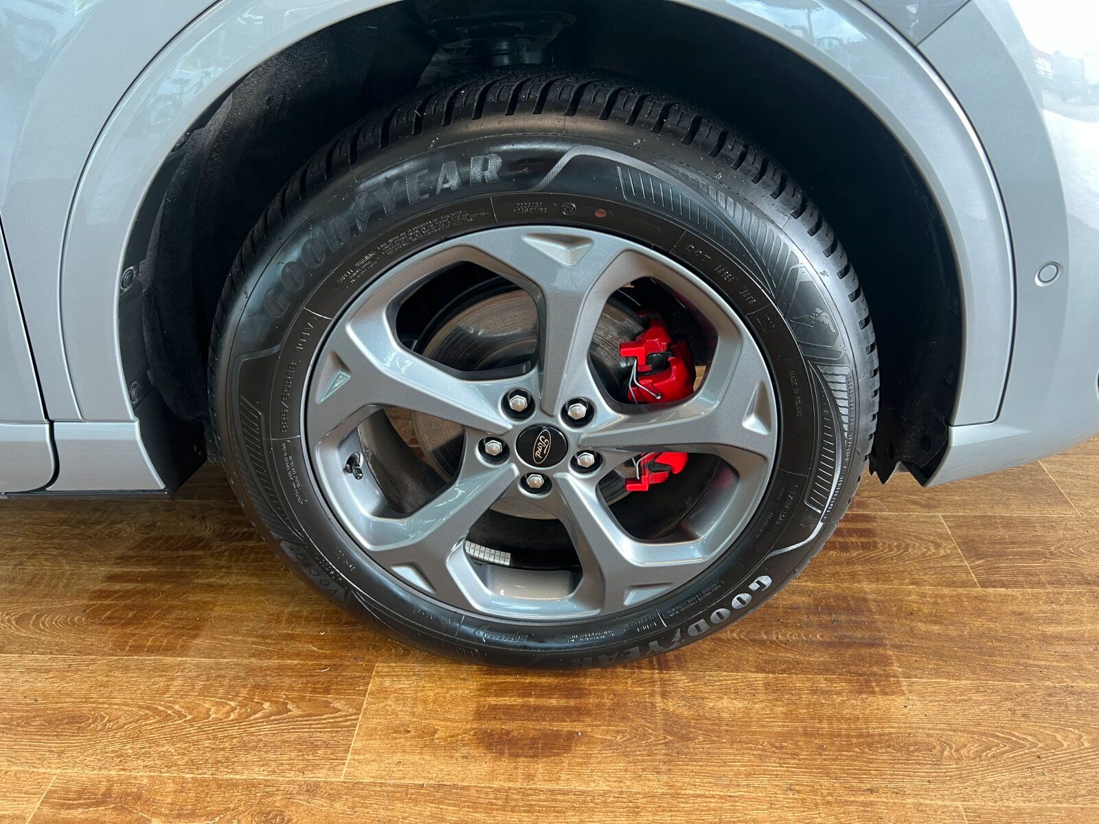 Ford Kuga 2.5 PHEV ST-Line X +Matrix-LED+NAVI+AHK+ACC