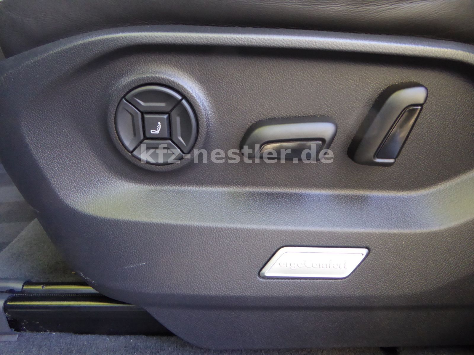 Volkswagen Touareg 3.0 TDI R-Line/Pano/Puglia/AHK/HUD/Wank