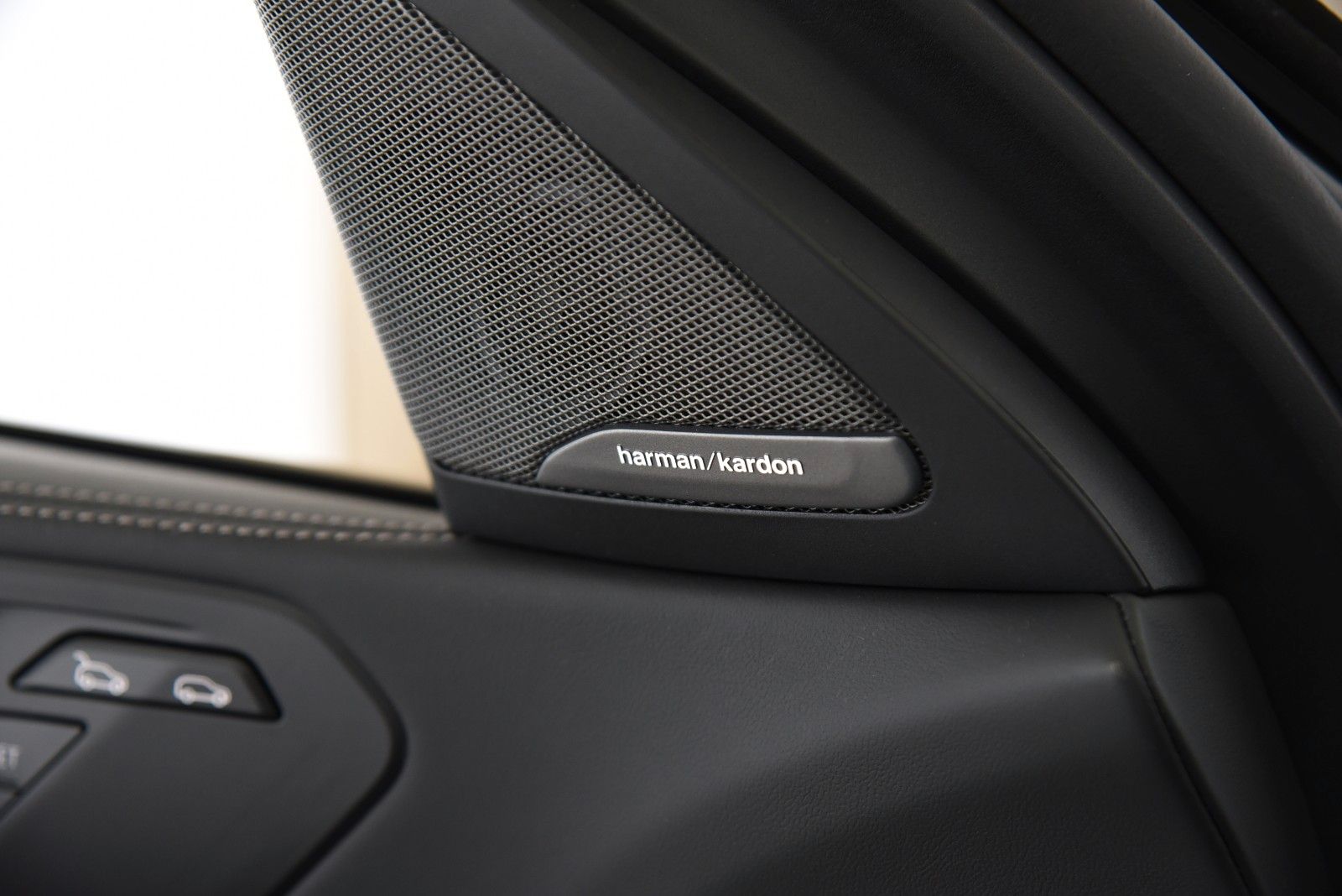 BMW X6 xDrive30d M Sport Pro HUD AHK Pano LED H&K