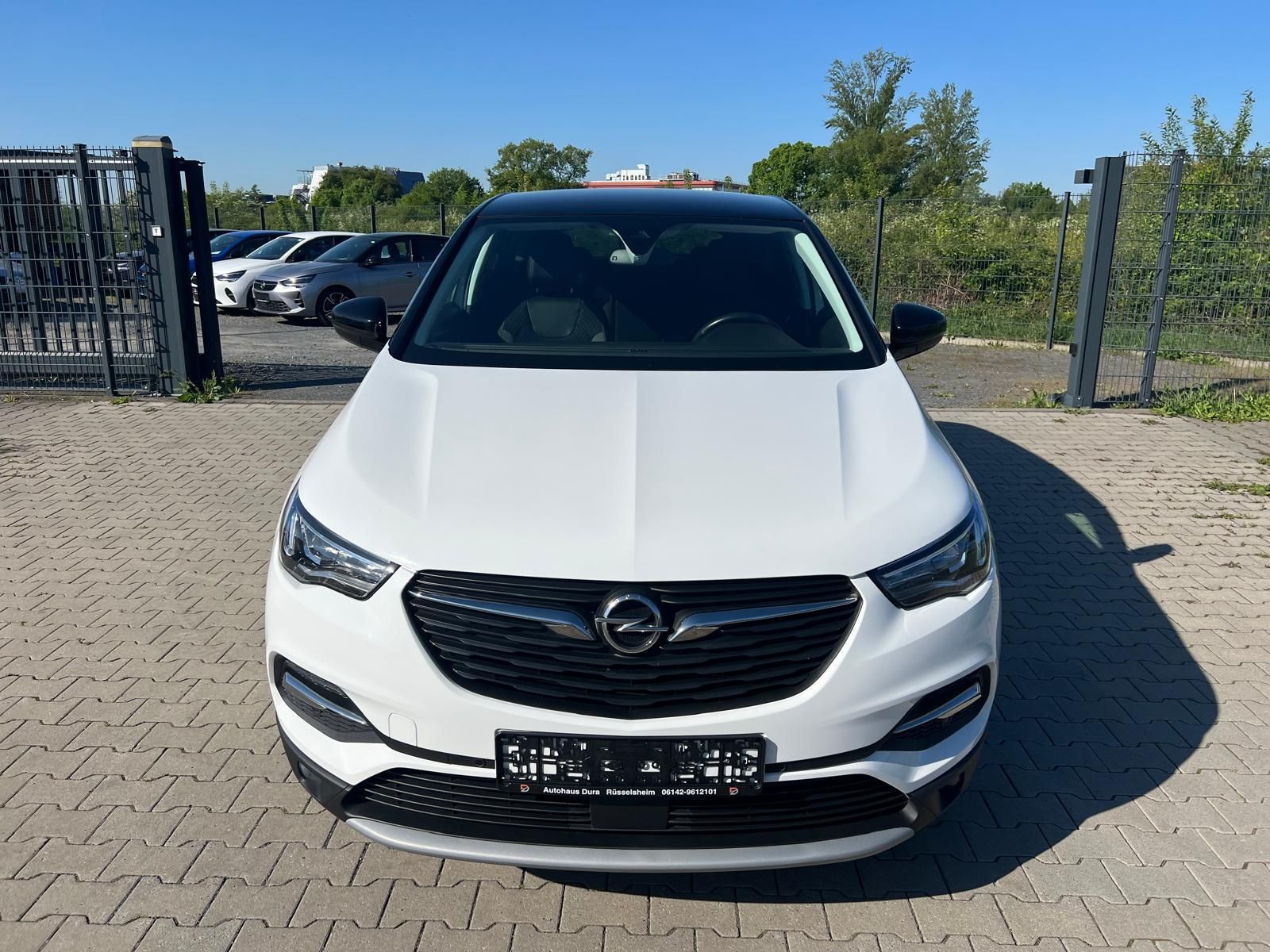 Opel Grandland X 2.0 D 120 Jahre Aut. - Samsaru's Car Outlet