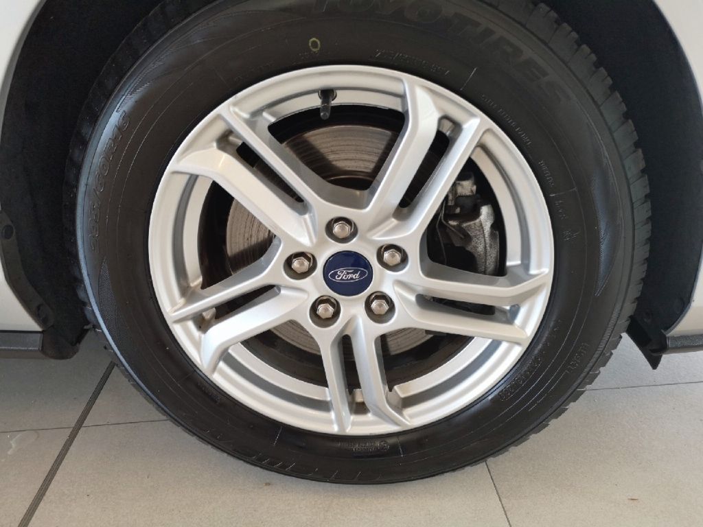 Ford Focus - Samsaru's Car Outlet