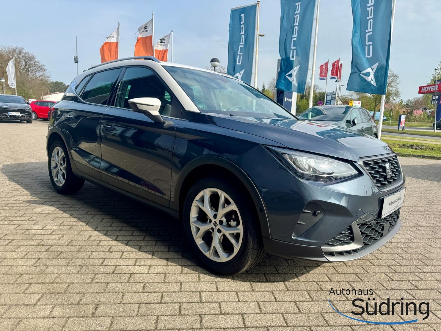 Seat Arona 1,0 TSI FR DSG AHK Navi Rückfk. ACC