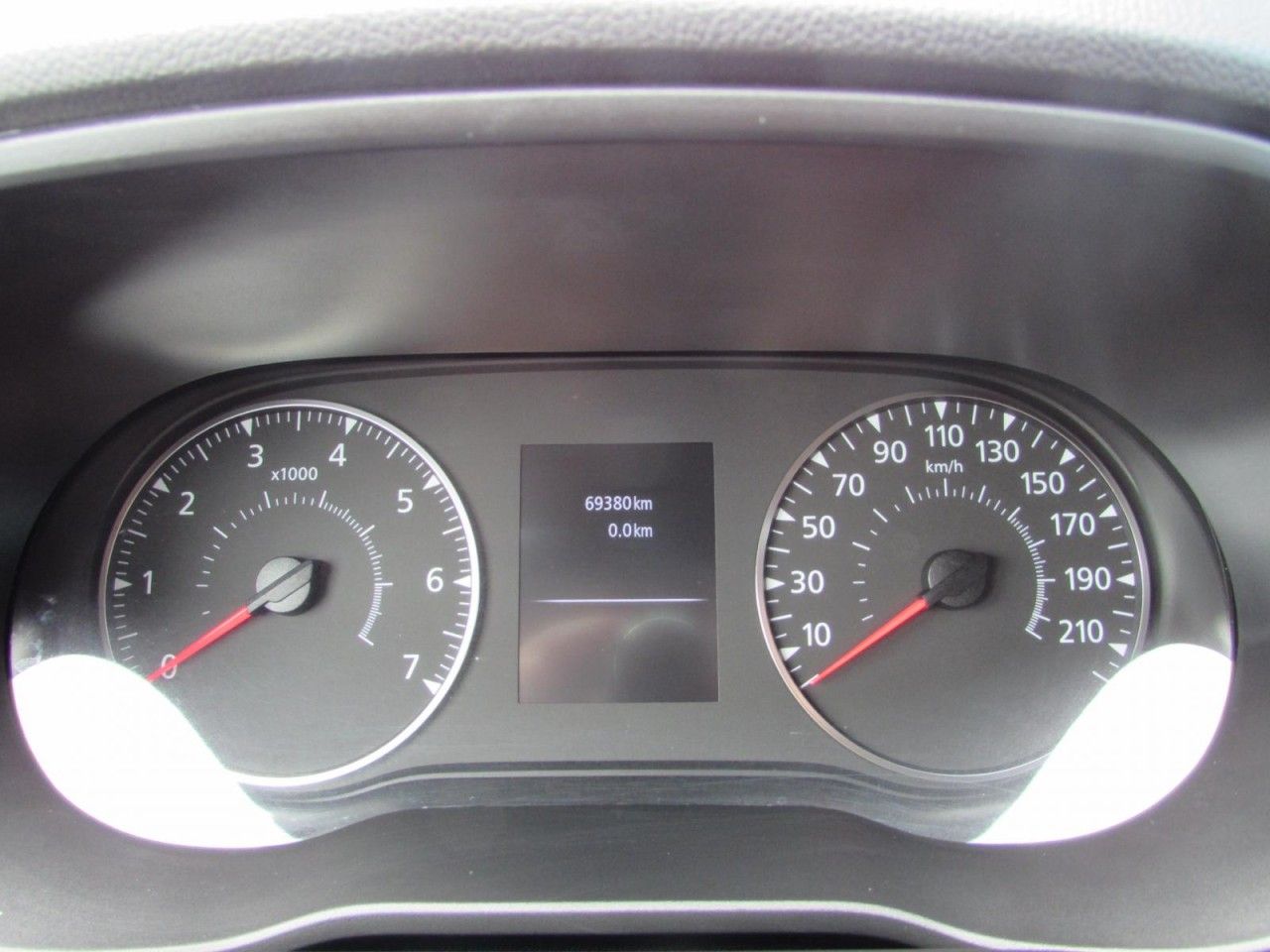Dacia Duster TCe 130 Prestige 2WD - Samsaru's Car Outlet