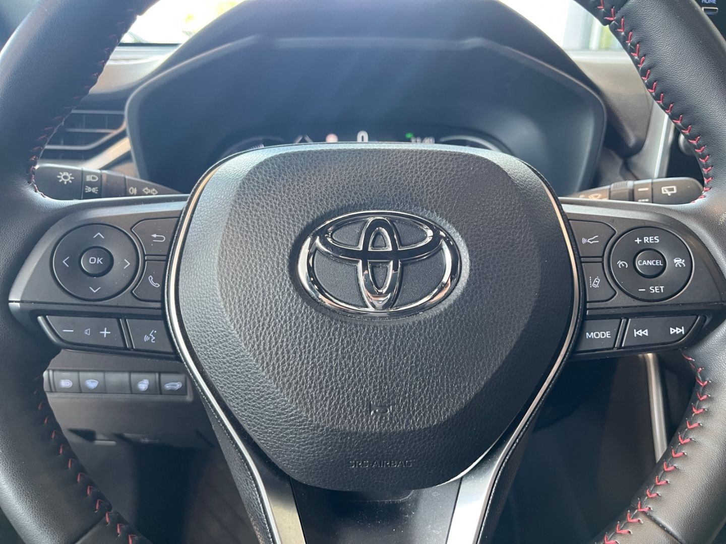 Toyota RAV 4 Plug-in-Hybrid - Samsaru's Car Outlet