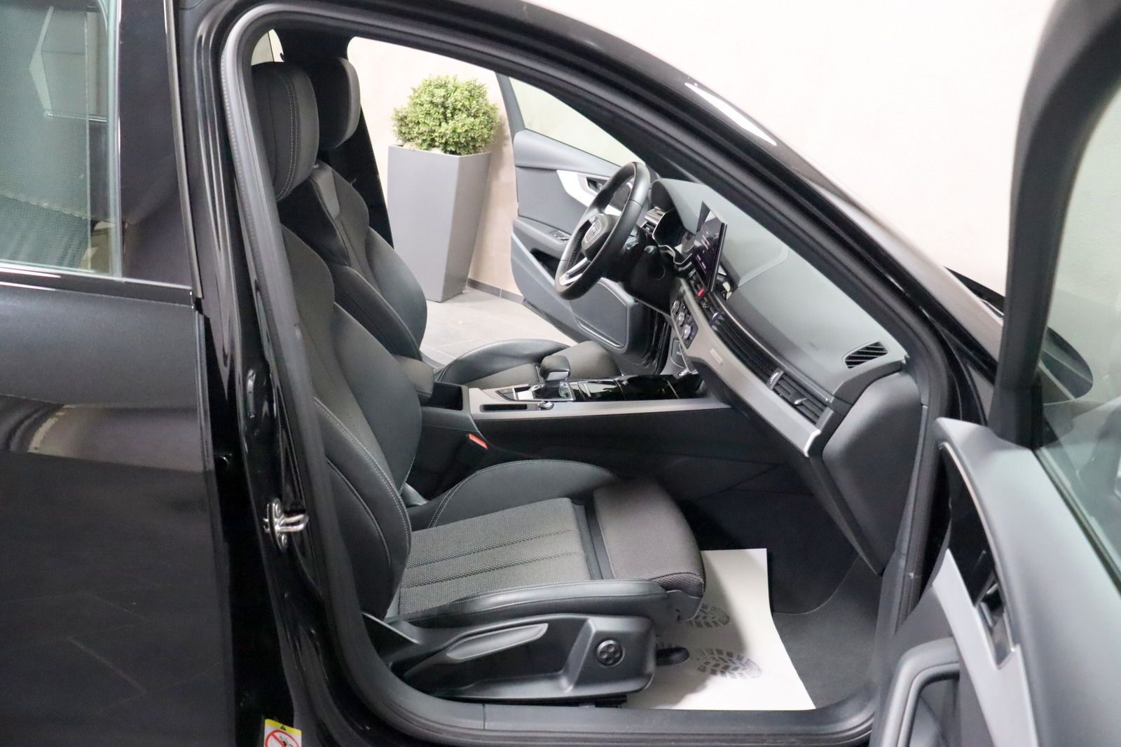 Audi A4 Avant 50 TDI Aut. Quattro S Line - Samsaru's Car Outlet