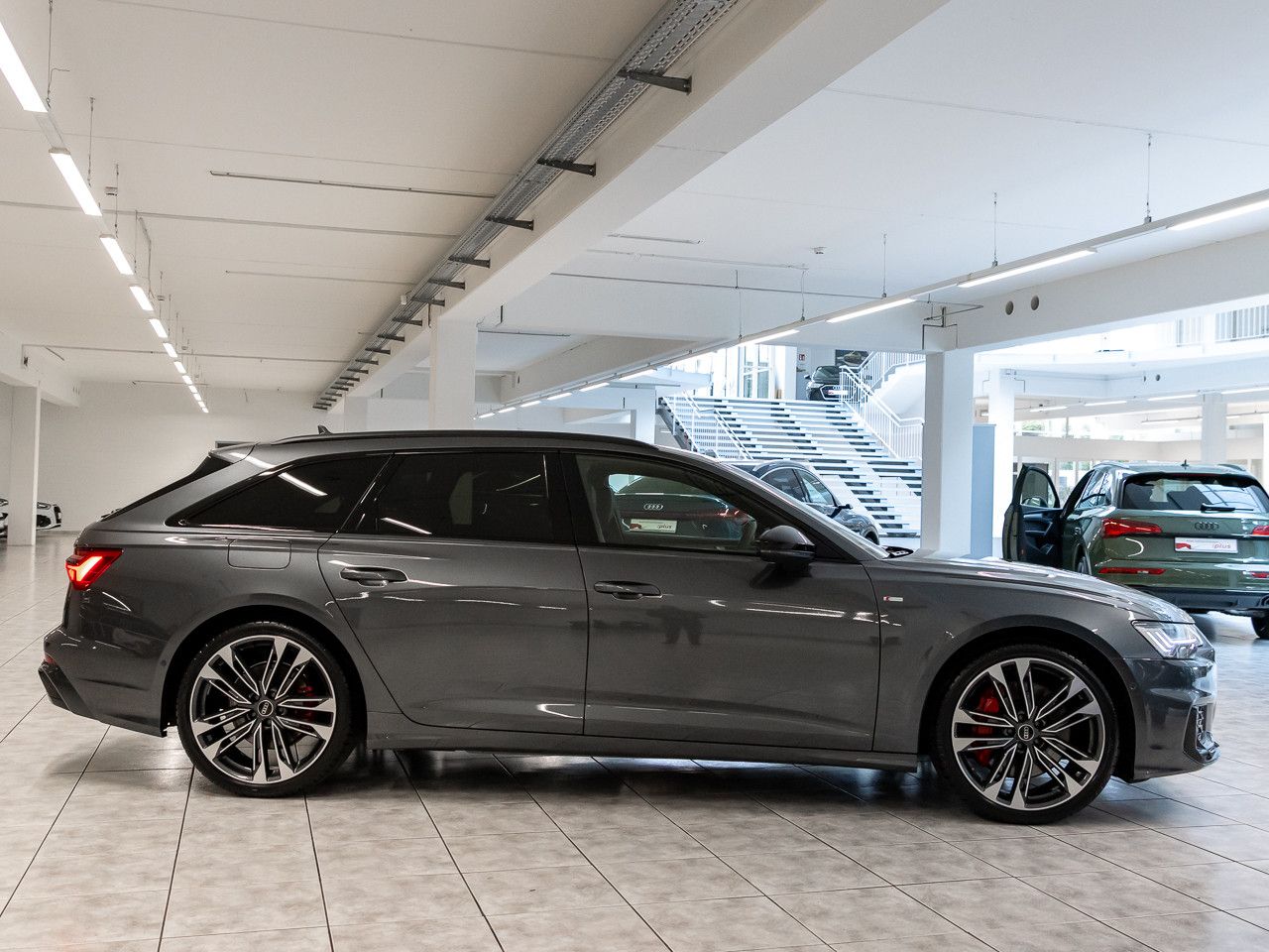Audi A6 Avant S line 55 TFSI e quattro S tronic - Samsaru's Car Outlet